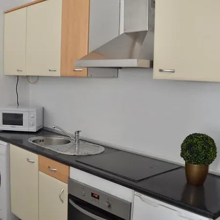 Apartment The Blue Fish, Central And 2 Min To The Beach