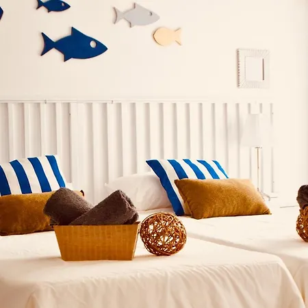 Apartment The Blue Fish, Central And 2 Min To The Beach *